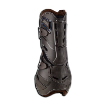 Ein graues Pferdeboot mit einem schlanken Design, das Belüftungsöffnungen und verstellbare Riemen aufweist, beschriftet mit "Designed by Evolution Horse."