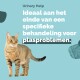 Een tabby kat staat op een lichtblauwe achtergrond, met de tekst 'Urinary Help' en een boodschap over behandeling voor urineproblemen.