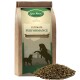 Tüte Lyra Horse 'Ultimate Performance' Pferdefutter mit Pferdesilhouetten und einem Haufen Pellets.