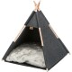Graues Haustier-Tipi mit Holzpfosten und einem weichen, Kunstfell-Innenkissen, ideal für kleine Haustiere.