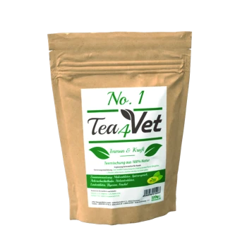 Braune Papiertüte mit der Aufschrift "No. 1 Tea4Vet" und grünen Akzenten, die einen immunstärkenden Kräutertee für Hunde bewirbt, 120g.