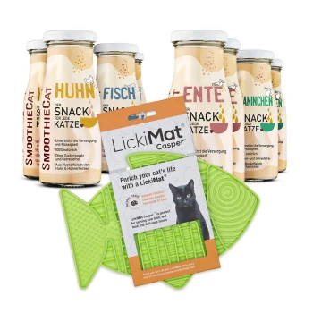 Grüner, fischförmiger LickiMat Casper Katzenfütterer mit Verpackung und sechs Flaschen SmoothieCat Katzensnacks in verschiedenen Geschmacksrichtungen.