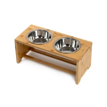Bambus-Haustierfütterungsstation mit zwei Edelstahlschüsseln, mit dem Markennamen "lionto" auf der Oberseite eingraviert.