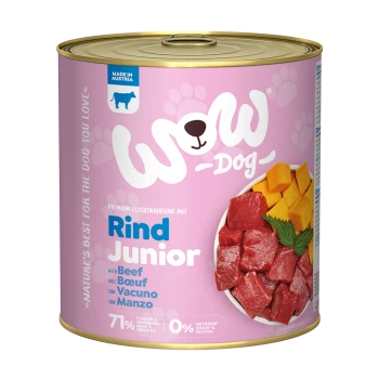 Karma dla psów w puszce oznaczona "WOW Dog Rind Junior" z wołowiną, z kawałkami mięsa i dyni na froncie, wyprodukowana w Austrii.