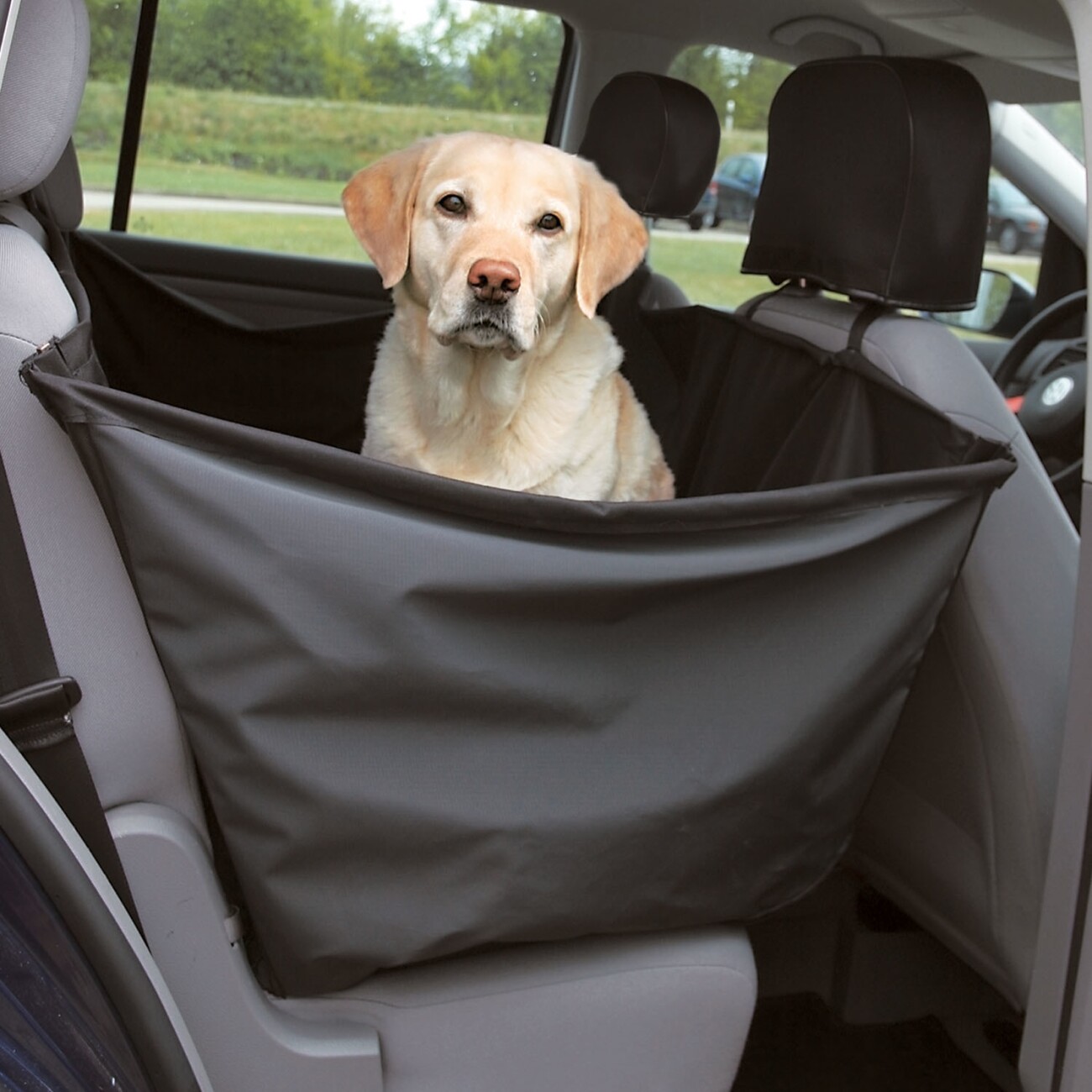 TRIXIE Auto Schondecke für Hunde, extra hohe Seitenteile