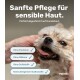 Nahaufnahme eines nassen Hundes, der gewaschen wird, mit Text: "Sanfte Pflege für empfindliche Haut" und Häkchen für keine Parabene, Silikone, Duftstoffe oder Allergene.