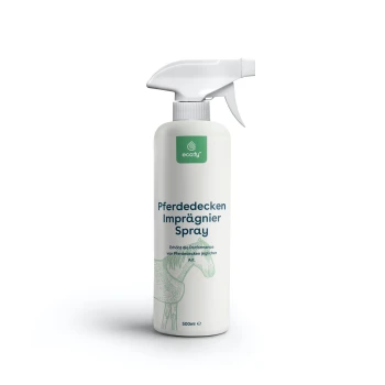 Flasche mit ecofy Pferdedecken Imprägnier Spray, 500ml, mit einer Pferdeillustration und Text, der besagt, dass es die Leistung von Pferdedecken verbessert.