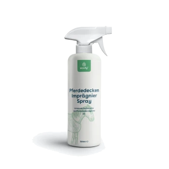 Flasche mit ecofy Pferdedecken Imprägnier Spray, 500ml, mit einer Pferdeillustration und Text, der besagt, dass es die Leistung von Pferdedecken verbessert.