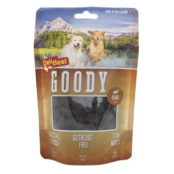 Goody 8x100g Ziege Ein "GOODY" Tierleckerlipaket mit Ziegenfleisch, beschriftet mit "Frisches Fleisch", "Getreidefrei" und "Halbfeucht", vor einer Berglandschaft.