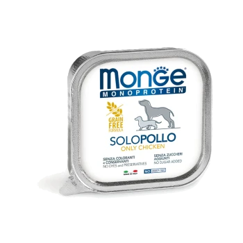 Verpackung für Monge Monoprotein Hundefutter mit dem Etikett "Solopollo Only Chicken", getreidefreier Formel und der Behauptung, dass keine Farbstoffe oder Konservierungsstoffe enthalten sind.