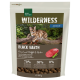 Hondenvoer verpakking met een Bengaalse kat, gelabeld 'Wilderness Black Earth', met 70% rundvlees, buffel en kip, en 30% fruit en groenten.