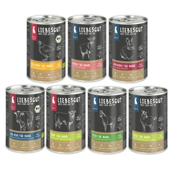 Acht Dosen LIEBESGUT-Hundefutter in zwei Reihen, mit Tierskizzen und den Aufschriften 'LIEBESGUT' und 'WEIL LIEBE GUT TUT'.