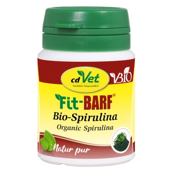 Behälter von cdVet Fit-BARF Bio-Spirulina, beschriftet als "Bio-Spirulina" mit einem grünen Deckel und einem gelben Hintergrund.