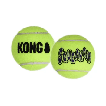 Zwei neongelbe, tennisartige Hundebälle, einer mit der Aufschrift 'KONG', der andere mit 'SQUEAKAIR'.
