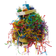 Buntes Vogelspeilzeug mit Holzblöcken, zerknülltem Papier und Seil, entworfen für die Unterhaltung und Bereicherung von Haustieren.