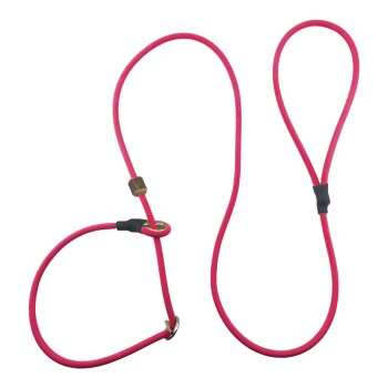 Pink verstellbare Schleppleine für Hunde mit Metallringen und schwarzen Verstärkungen, isoliert auf weißem Hintergrund.