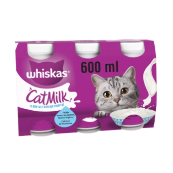 Pack Whiskas Cat Milk 600 ml avec chat tigré gris, emballage violet et bols de lait, montre le texte 'whiskas' et 'CatMilk'.