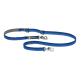 Blaue Hundeleine von Ruffwear, mit einem strapazierfähigen Design, Metallclips und einem gepolsterten Griff für Komfort.