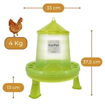 Grüner GarPet-Kunststoff-Hühnerfutterspender auf Füßen, gekennzeichnet mit 33 cm Breite, 37,5 cm Höhe, 13 cm Sockelhöhe, Fassungsvermögen 4 kg.