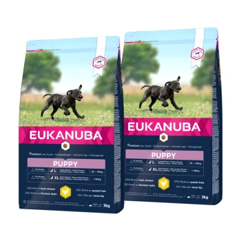 Eukanuba Welpen Trockenfutterbeutel, jeweils 3 kg, mit einem laufenden Welpen auf der Vorderseite, mit Text, der die Zutaten und Fütterungshinweise beschreibt.