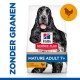 Hill's Science Plan hondenvoerzak voor volwassen honden 7+, met een zwart-witte hond op de voorkant, gelabeld 'met kip' en 'zonder granen.'