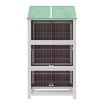 Weißer hölzerner Außentierkäfig mit grünem schrägem Dach und Drahtgitter-Vorderseite.