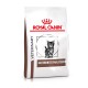 Royal Canin Veterinary Gastrointestinal Kitten Trockenfutterbeutel mit einem Bild eines schwarz-weißen Kätzchens und rotem Kronenlogo.