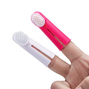 - Fingerzahnbürsten-Set