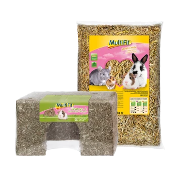 Zwei MultiFit Haustierprodukte: ein "Heuhaus - L" Heuhäuschen und ein "Stroh-Ernte" Strohpack, mit Bildern eines Kaninchens, Meerschweinchens und eines Chinchillas.
