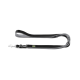 Schwarze Hundeleine mit gepolstertem Griff und einem Metallclip, flach auf einem weißen Hintergrund ausgelegt.