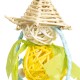 Bunt gewebtes Spielzeug, das einem Scheiterhaufen mit einem Strohhut ähnelt, gelber Körper und grüne sowie blaue Akzente, ideal für kleine Haustiere.