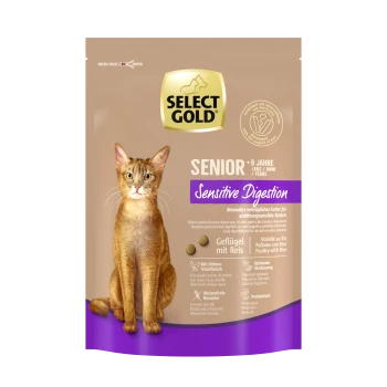 Emballage de nourriture pour chats avec un chat roux, étiqueté "SELECT GOLD SENIOR Sensitive Digestion," avec des détails sur les ingrédients et les avantages.