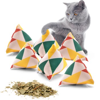 Canadian Cat Company Catnipspielzeug 6x Schmusepyramide Reggae Triangle