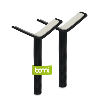 Schwarzes und weißes Haustierpflegewerkzeug mit strukturiertem Griff, das ein grünes "bomi"-Logo auf einem Etikett zeigt.