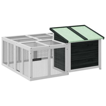 Outdoor-Holzhaustierstall mit schwarzem geschlossenen Haus und weißem Drahtgittergehege, grünem schrägem Dach, für Kleintiere.