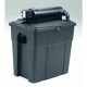 Schwarzer Aquarienfilter mit einer Pumpe oben, mit einem Auslassrohr, entworfen für die Wasserfiltration in Fischbecken.