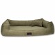 Olivegrünes Hundebett mit erhöhten Rändern und einem kleinen Kissen, mit einem schwarzen Etikett mit dem Markennamen "tierlando."