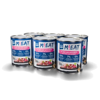 Sechs Dosen Nutri QM M!EAT Hundefutter mit Herz und Rote Bete, zeigt 93 % Fleisch, 7 % Gemüse und 0 % Zusatzstoffe.