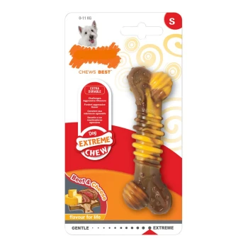 Hundekauspielzeug in Form eines Knochens, mit der Aufschrift "Extreme Chew", mit Geschmäckern von Rind und Käse, entworfen für aggressive Kauer.