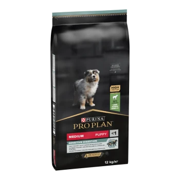 Tüte mit Purina Pro Plan Medium Puppy Futter für empfindliche Verdauung, mit einem Hundebild, dem Etikett 'Hoher Proteingehalt' und einem Gewicht von 12 kg.