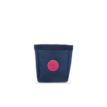 Navyblaue Haustierfutterlagerungstasche mit einem pinken runden Logo auf der Vorderseite, mit einem einfachen, modernen Design.