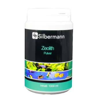 Behälter mit Silbermann Zeolith-Pulver für Aquarien, beschriftet in Schwarz und Grün, mit Bildern von bunten Fischen und Wasserpflanzen.