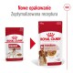 Porównanie opakowania karmy dla psów Royal Canin Medium Adult: nowy design po prawej, stara wersja po lewej, prezentująca zoptymalizowany przepis.