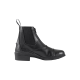 Schwarze Reitstiefelette mit elastischen Seitenpaneelen und einem Reißverschluss, mit einem niedrigen Absatz und einer glatten Lederoberfläche.