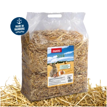 Ein 2 kg Sack PANTO-Stroh für kleine Haustiere, mit einem Kaninchen und einem Meerschweinchen auf dem Etikett, mit dem Logo "Made in Hamburg."