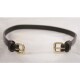 Brauner Leder-Haustierhalsband mit einer goldenen Schnalle, vor einem weißen Hintergrund präsentiert.
