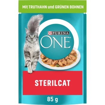 Purina ONE Sterilcat Verpackung mit einer flauschigen grauen Katze, einer Schüssel mit Nassfutter und dem Text "Mit Truthahn und Grünen Bohnen."
