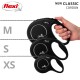 Image de trois laisses rétractables Flexi en tailles XS, S, et M, avec une main tenant la taille M. Le texte indique "NEW CLASSIC CORDON."