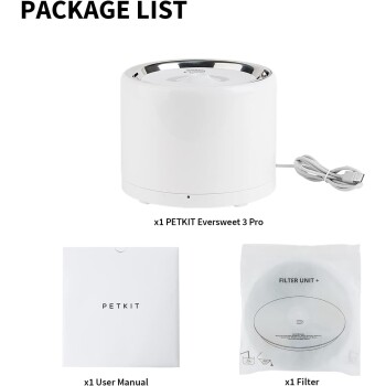 Packungsliste zeigt PETKIT Eversweet 3 Pro Trinkbrunnen, Bedienungsanleitung und Filtereinheit mit sichtbarem Text.