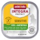 Boîte de nourriture humide pour chien avec une étiquette jaune et verte, portant "animonda INTEGRA PROTECT SENSITIVE" et "PUTE + KARTOFFELN" (Dinde + Pommes de terre).